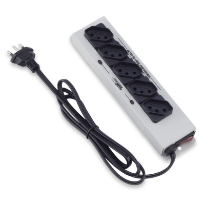 Filtro De Linha Metálico c/ Abas e 05 Tomadas Bivolt Forceline